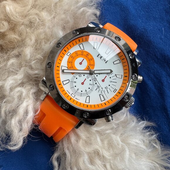 DOM Oversized Watch - Picture 4 of 8